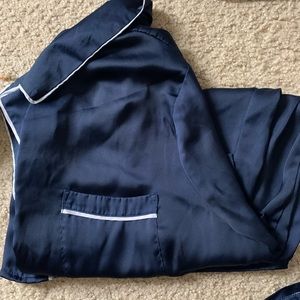 2X and 3X sets. blue/white pajamas. Lightweight!